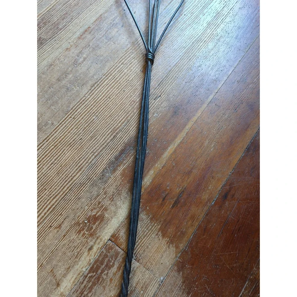 Vintage‎ Large Wire Rug Beater Pillow Fluffer Wooden Handle 37